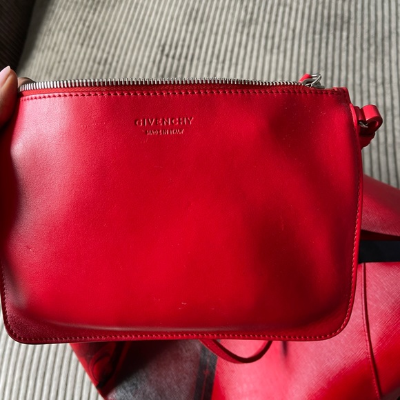 Givenchy Red Bambi Print Coated Canvas and Leather Antigona Shopper Tote - Picture 2 of 9